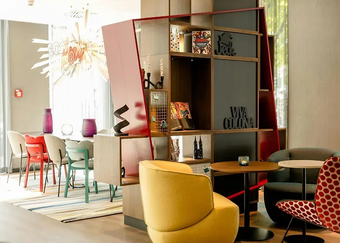 Motel One Köln-Mediapark